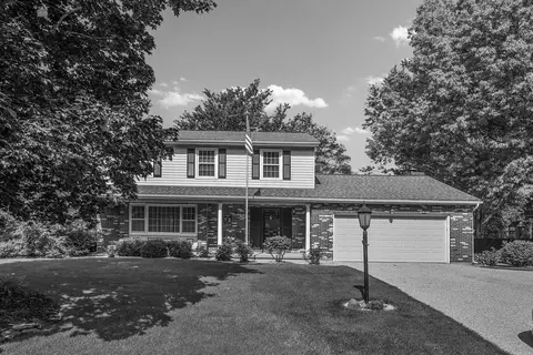 1153 Hathaway Ln, Marion, OH 43302