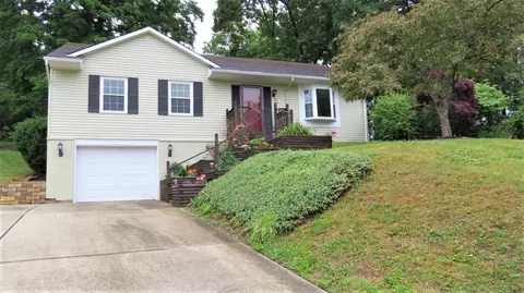160 Alameda Ct, Lancaster, OH 43130