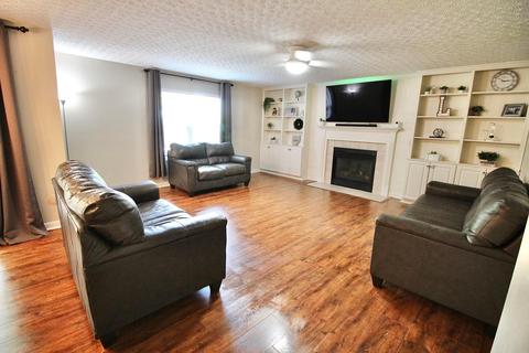 967 Master Dr, Galloway, OH 43119 photo 15