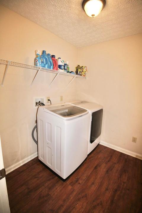 967 Master Dr, Galloway, OH 43119 photo 16