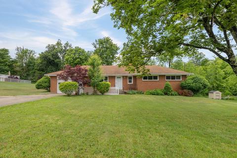 2158 Ranchwood Dr, Mansfield, OH 44903
