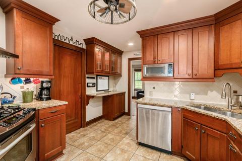 420 E Torrence Rd, Columbus, OH 43214 photo 12