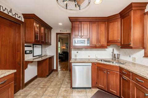 420 E Torrence Rd, Columbus, OH 43214 photo 13