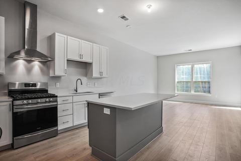 6640 Mooney St #409, Dublin, OH 43017