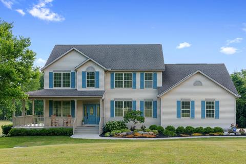 2005 River Rd, Delaware, OH 43015