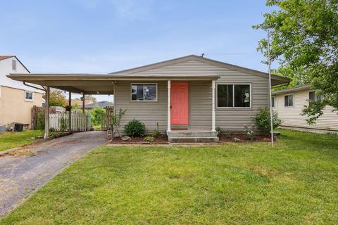 4222 Maplegrove Dr, Grove City, OH 43123