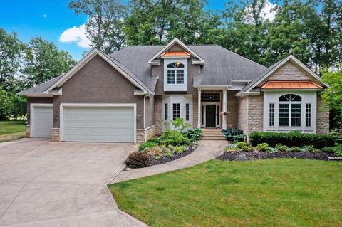 5801 Hughes Rd, Galena, OH 43021
