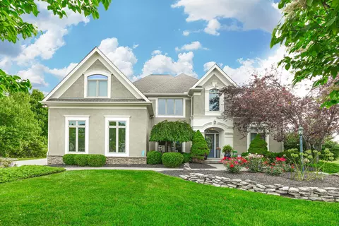 1100 Forsyth Ln, Galena, OH 43021