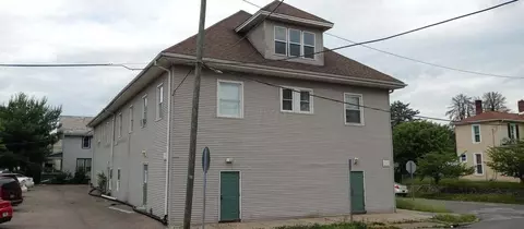 403 Maple Ave, Newark, OH 43055