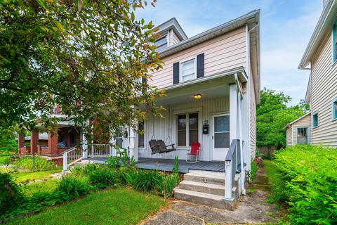66 E Maynard Ave, Columbus, OH 43202 photo 2