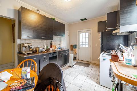 66 E Maynard Ave, Columbus, OH 43202 photo 6