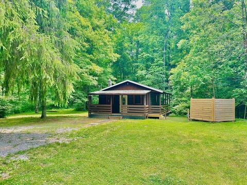 27779 Albright Rd, Londonderry, OH 45647
