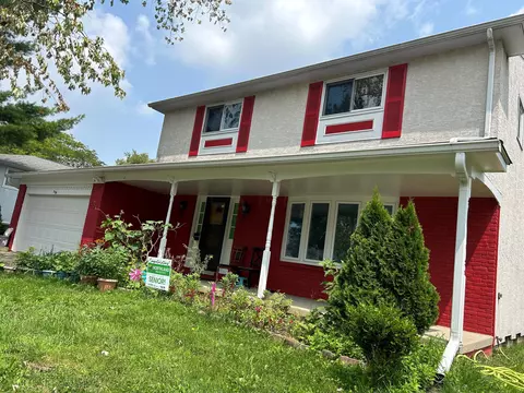 4714 Manitoba Ct, Columbus, OH 43229