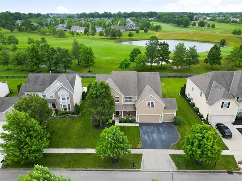3749 Hickory Rock Dr, Powell, OH 43065