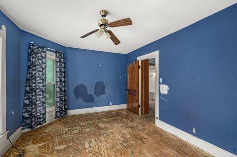 413 W Pearl St, Willard, OH 44890 photo 22