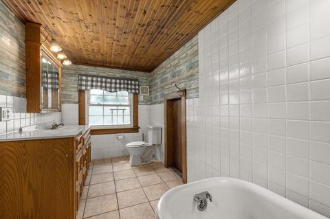 413 W Pearl St, Willard, OH 44890 photo 19