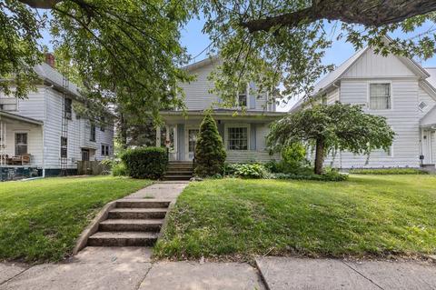 413 W Pearl St, Willard, OH 44890