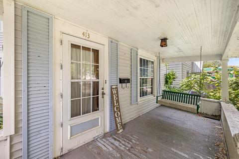 413 W Pearl St, Willard, OH 44890 photo 2