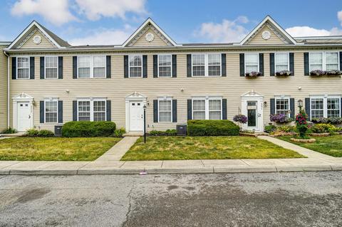 4305 Bowman Meadow Dr, Canal Winchester, OH 43110