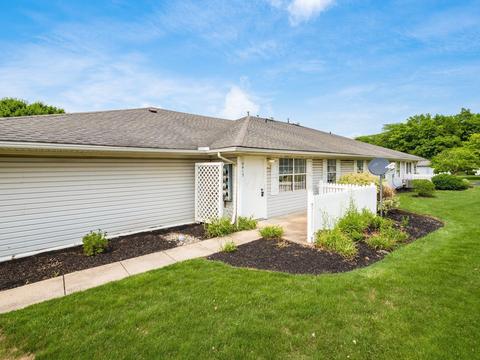 4413 Hammerton Dr #12D, Columbus, OH 43228