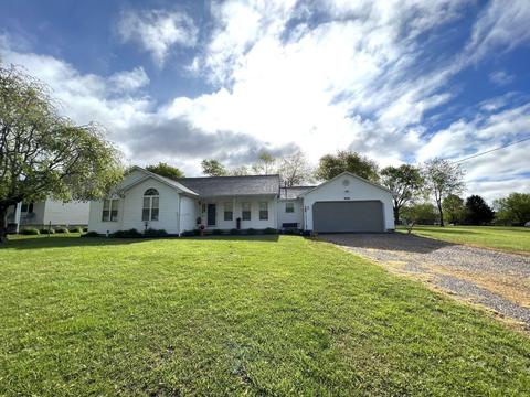 42118 Main St, Tuppers Plains, OH 45783