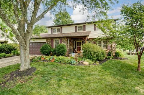 702 Paddlewheel Dr, Westerville, OH 43082