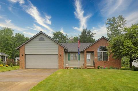 875 Fairway Dr, Howard, OH 43028