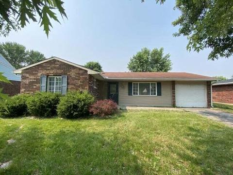 2509 Thornhill Dr, Troy, OH 45373