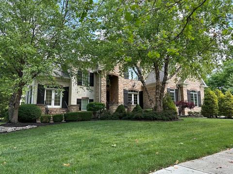 7032 Bordeaux Ct, Dublin, OH 43016
