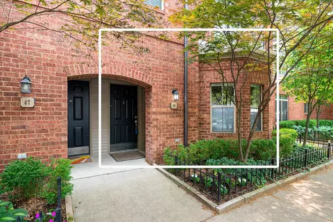 49 W Lincoln St, Columbus, OH 43215