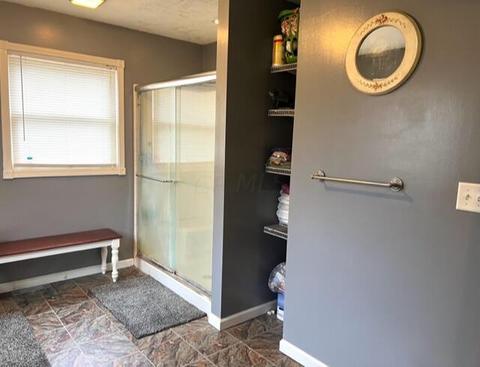 364 Logan St, Circleville, OH 43113 photo 5