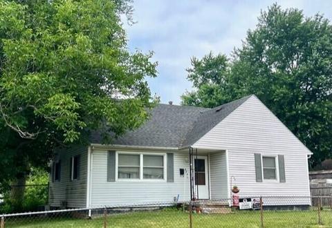 364 Logan St, Circleville, OH 43113