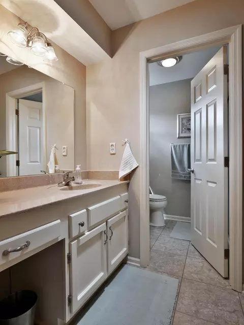 657 Sinsbury Dr E, Worthington, OH 43085 photo 37