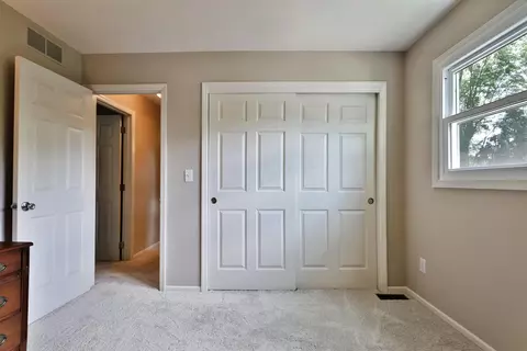 657 Sinsbury Dr E, Worthington, OH 43085 photo 30