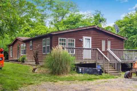 5425 Geiger Rd, Pleasantville, OH 43148