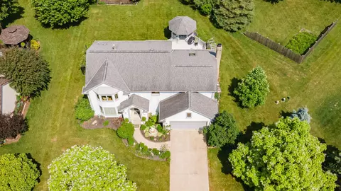 12784 Jeffrey Dr, Pickerington, OH 43147