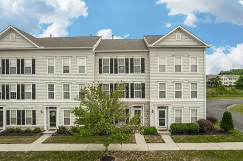 7180 Billy Goat Dr #49-718, New Albany, OH 43054