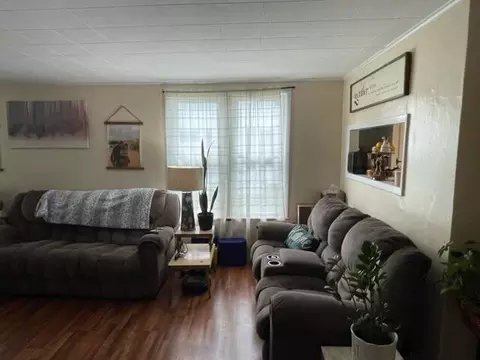 595 E Hunter St, Logan, OH 43138 photo 8