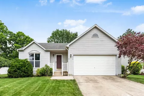430 Durham Ln, Delaware, OH 43015
