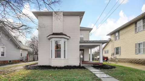 549 E 5th St, Marysville, OH 43040