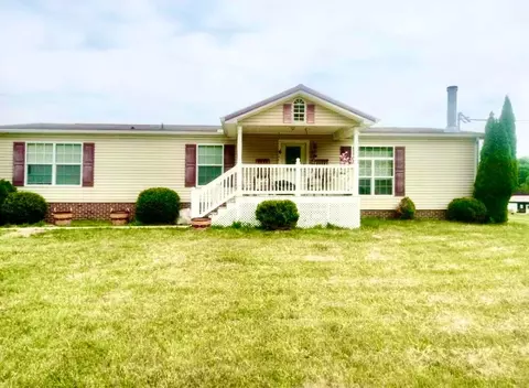 4550 Hill Rd, Dresden, OH 43821