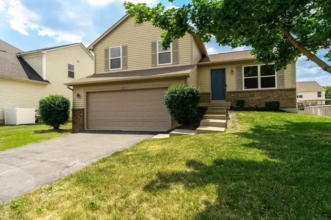 225 Stockard Loop, Delaware, OH 43015