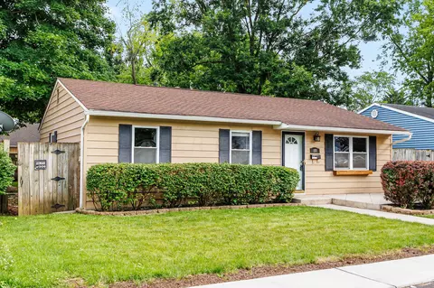 155 Smith St, West Jefferson, OH 43162