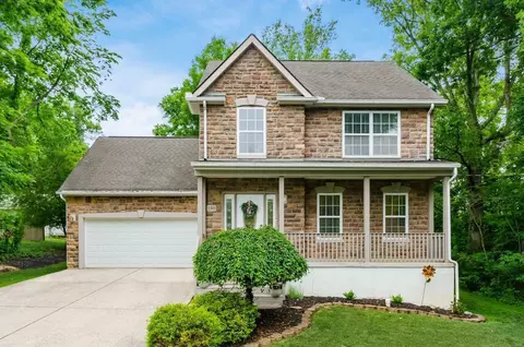 180 W Cherokee Dr, Powell, OH 43065
