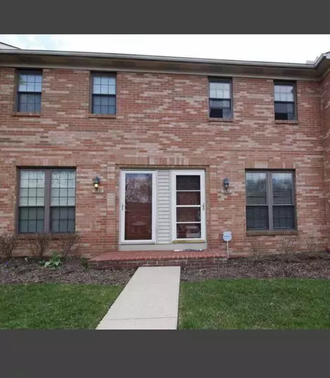 3341 Edgebrook Dr, Dublin, OH 43017