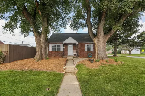 2084 W Mound St, Columbus, OH 43223