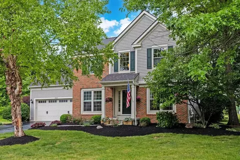 8120 Coldharbor Blvd, Lewis Center, OH 43035