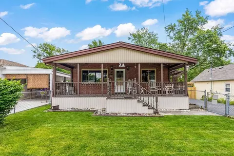 34 Chestnut St, Delaware, OH 43015