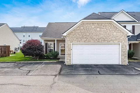 334 Piney Creek Dr #34-334, Blacklick, OH 43004