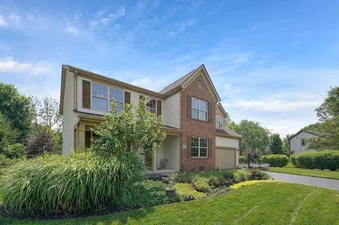 6578 Weston Cir E, Dublin, OH 43016 photo 2
